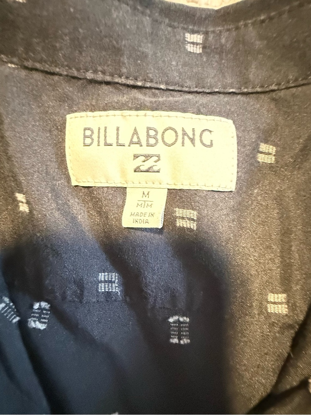 Billabong Black Short-Sleeve Button-Down with Micro Square Pattern - Picture 6 of 7